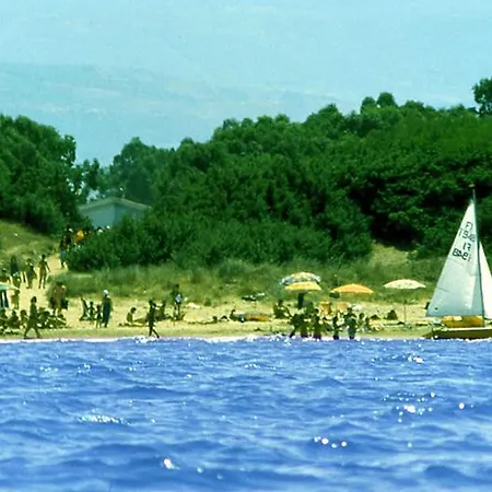 Camping Villaggio Uria Foce Varano